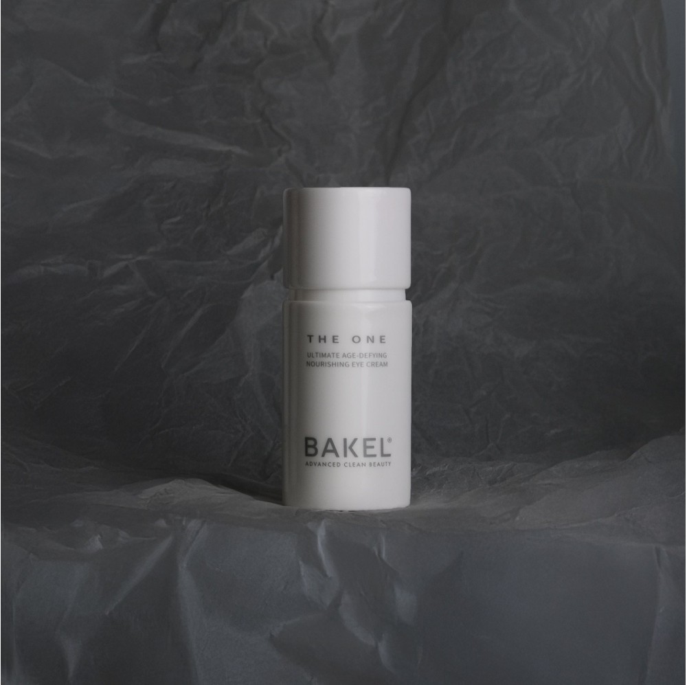 THE ONE EYE CREAM CASE & REFILL