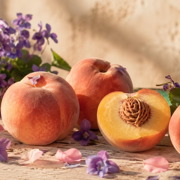 Heart notes: Violet Accord, Peach