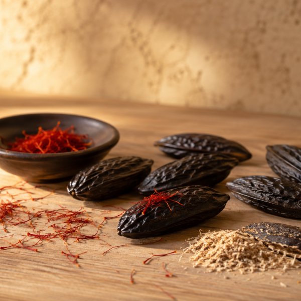 Heart notes: Tonka Bean, Saffron