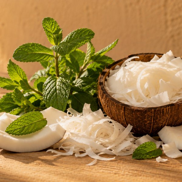 Top notes: Coconut, Mint