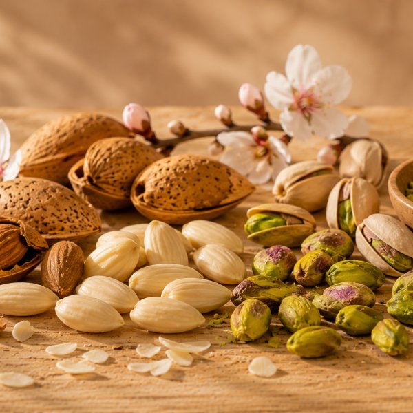 Top notes: Almond, Pistachio